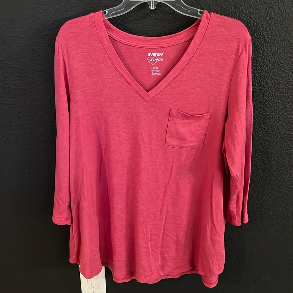 Avenue Pink V-Neck Pocket 3/4 Sleeve Top Size 14/16